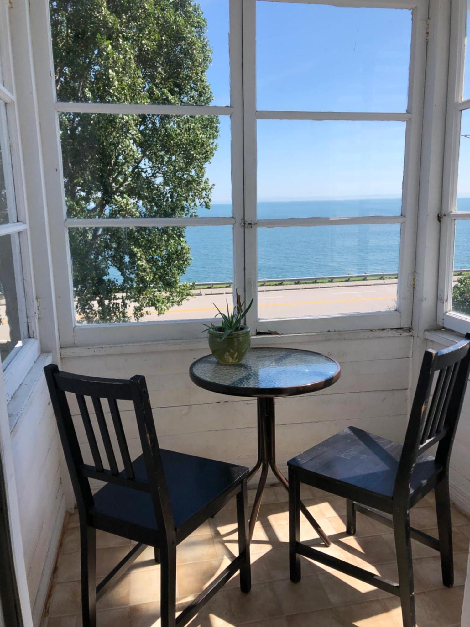 Les Pinsons Des Rives Bed & Breakfast Ла Мале Екстериор снимка