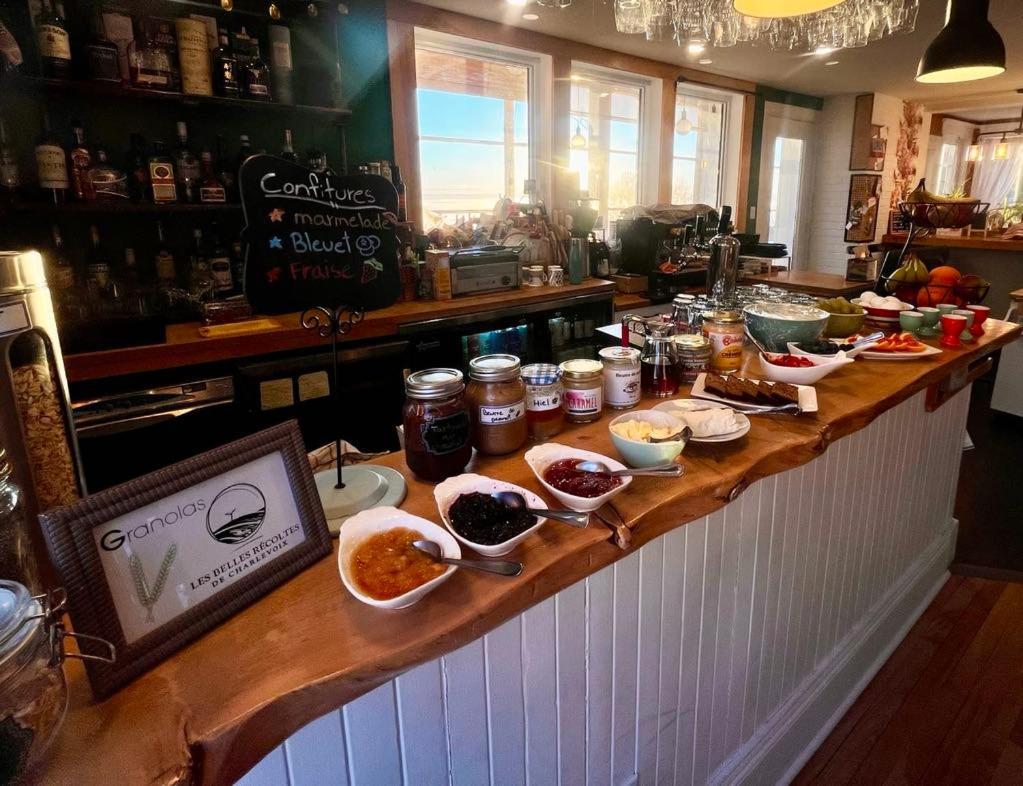 Les Pinsons Des Rives Bed & Breakfast Ла Мале Екстериор снимка