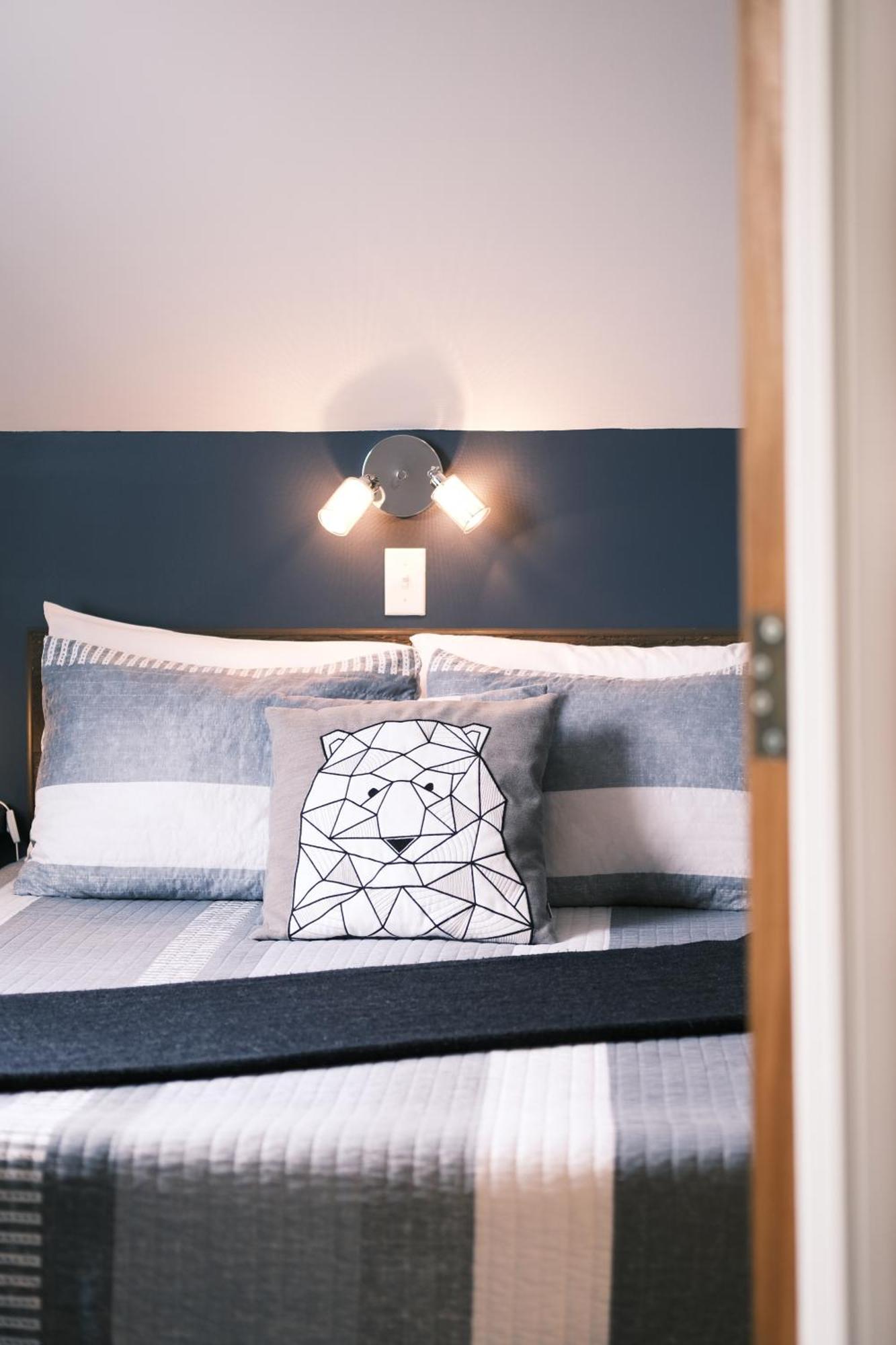 Les Pinsons Des Rives Bed & Breakfast Ла Мале Стая снимка