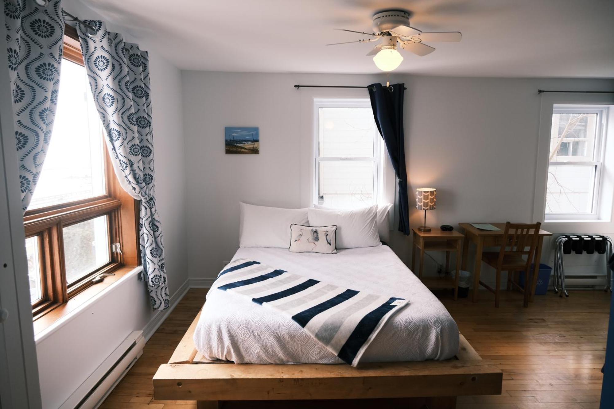 Les Pinsons Des Rives Bed & Breakfast Ла Мале Стая снимка