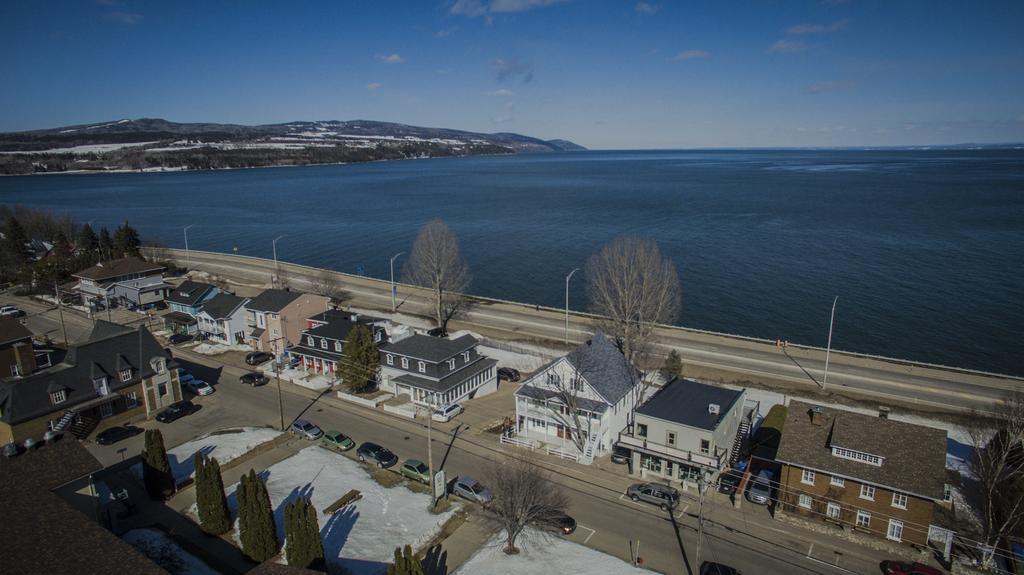 Les Pinsons Des Rives Bed & Breakfast Ла Мале Екстериор снимка